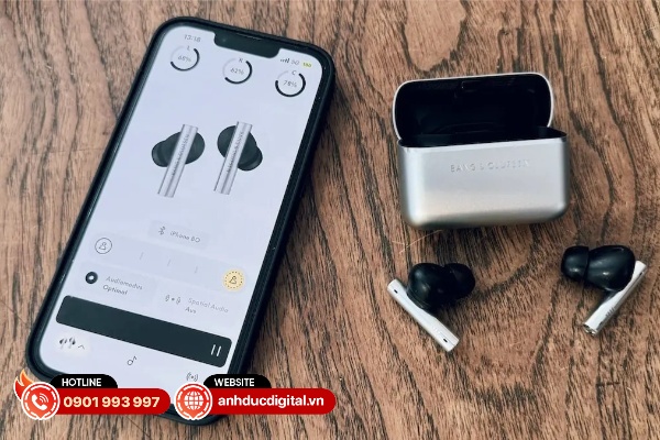 Bang & Olufsen Beo Grace hoạt động trên nền tảng Amadeus Platform mới dành cho thiết bị đeo thông minh