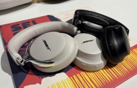 So sánh Bose QuietComfort Ultra Headphones (2nd Gen) và QuietComfort Ultra Headphones – Liệu có đáng để nâng cấp?