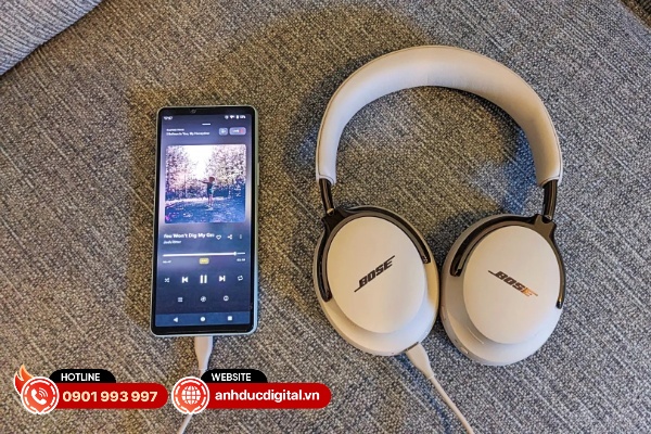Bose QuietComfort Ultra Headphones 2nd Gen có khả năng kết nối qua cổng USB-C