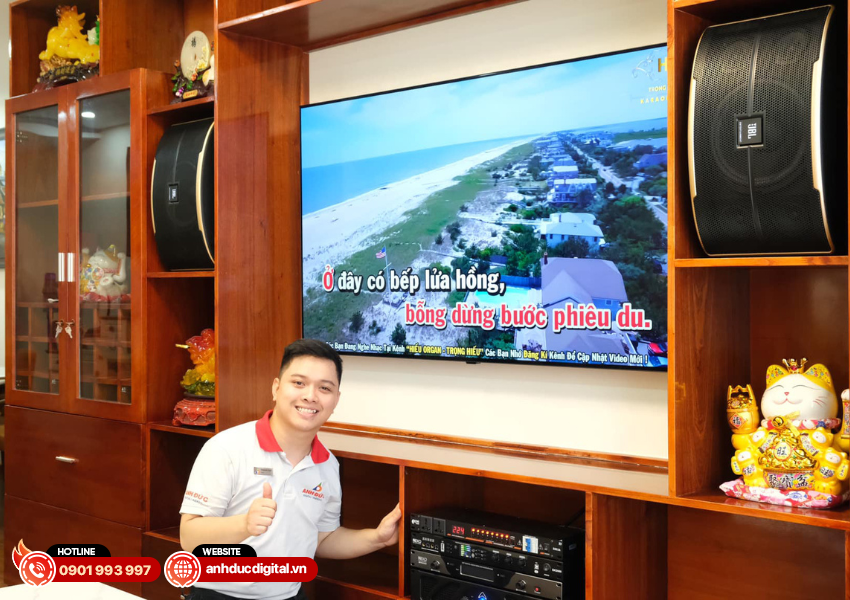 Bàn giao dàn karaoke cho khách hàng
