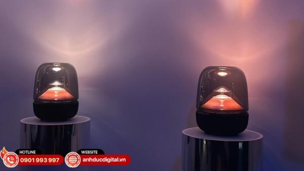 Aura Studio 5 còn hỗ trợ ghép nối 2 loa không dây