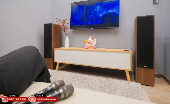 Remote trực quan, thao tác đơn giản, dễ dùng cho mọi thành viên