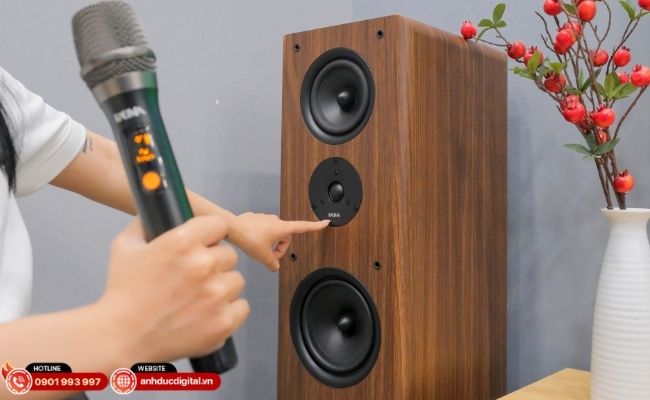 Vỏ gỗ vân Walnut cao cấp, tăng độ ổn định và tính thẩm mỹ