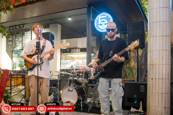 Âm thanh biểu diễn cơ động cho nhà hàng Brewhaha