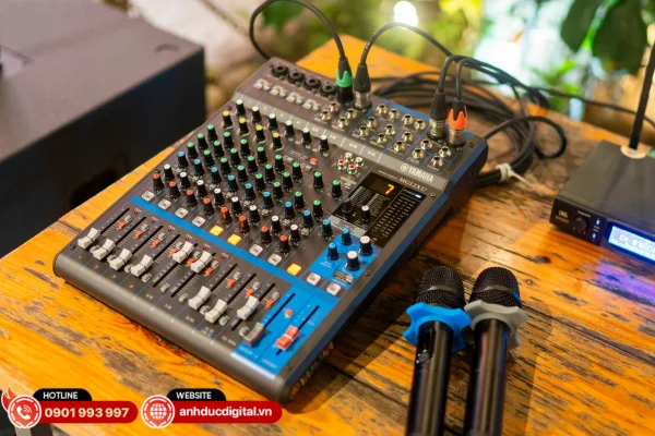 Mixer Yamaha MG12XU giúp trộn âm đa nguồn, tích hợp hiệu ứng vocal và dễ sử dụng cho nhiều mục đích biểu diễn