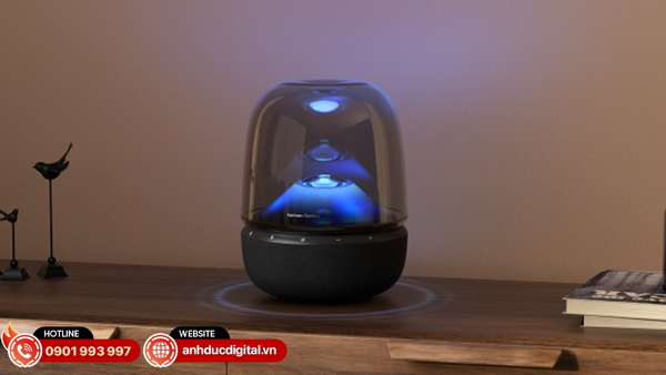 Thiết kế vòm trong suốt, chân đế vải cao cấp mang đến vẻ sang trọng cho Harman Kardon Aura Studio 5