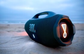 Giới thiệu JBL Boombox 4 – Chiếc loa không dây cầm tay “quái vật” với công suất 210W