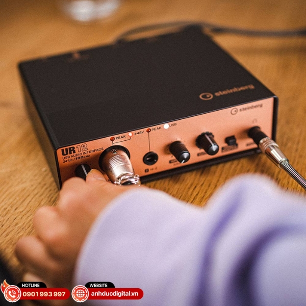 Soundcard hay Audio interface giúp chuyển đổi tín hiệu analog sang digital