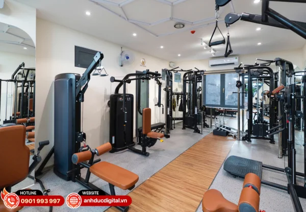 Hệ thống âm thanh được bố trí khoa học, đảm bảo phủ đều toàn bộ không gian tập luyện