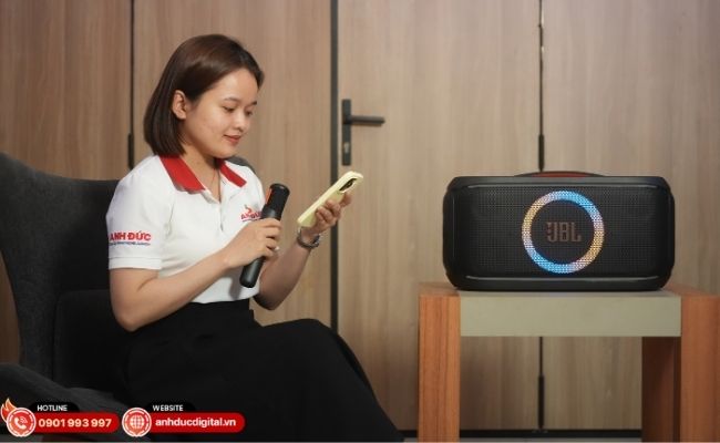 Loa bluetooth karaoke di động phù hợp gia đình, picnic và tụ họp bạn bè