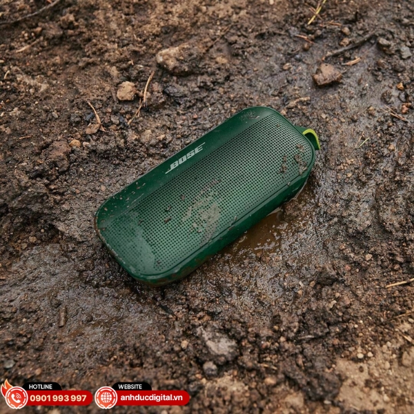 Tránh để loa tiếp xúc nước hoặc bụi quá lâu nếu không có chuẩn IP phù hợp