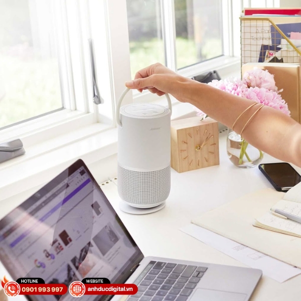 Bạn nên chọn loa có kết nối Bluetooth ổn định, dễ ghép nối nhiều thiết bị và tích hợp các tính năng bổ sung