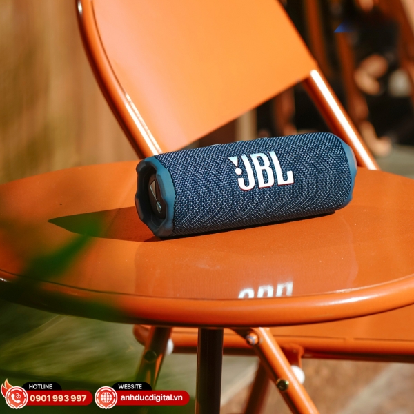 JBL Flip 7 loa Bluetooth gọn nhẹ, âm thanh sống động, dễ mang theo mọi lúc mọi nơi