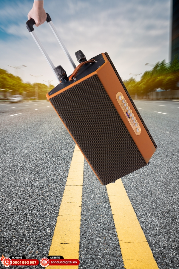 Sumico Touring 12 di động, công suất mạnh lý tưởng cho dã ngoại, sự kiện và karaoke gia đình