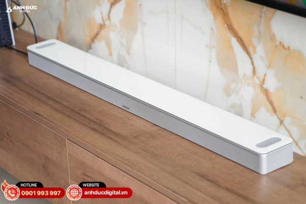 Bose Smart Ultra mang đến âm thanh sống động cùng khả năng xử lý giọng nói thông minh.