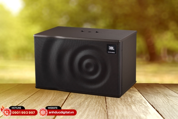 JBL MK10 mang đến âm thanh rõ nét, bass chắc khỏe, phù hợp phòng karaoke gia đình