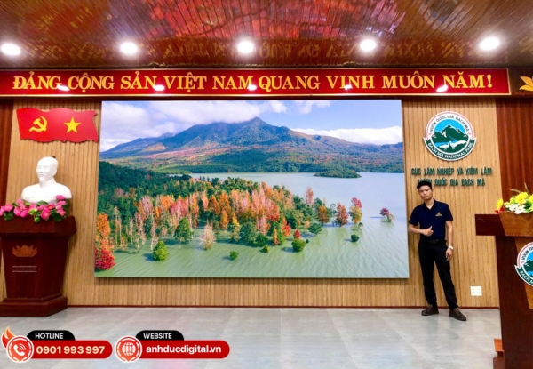 Màn hình LED hội trường doanh nghiệp hiển thị sắc nét, nâng tầm chuyên nghiệp cho không gian họp