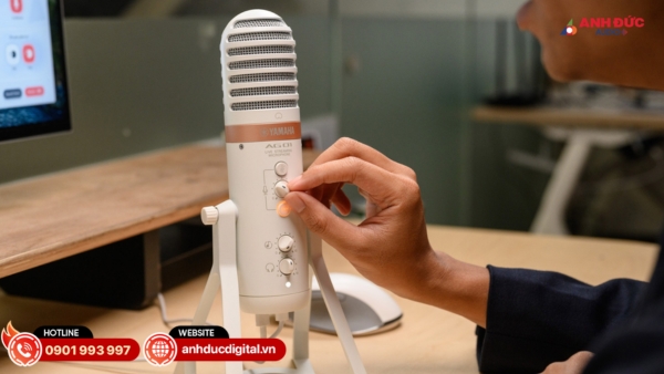 Micro USB Yamaha AG01 thu âm chuyên nghiệp, thiết kế all-in-one cho streamer và podcaster