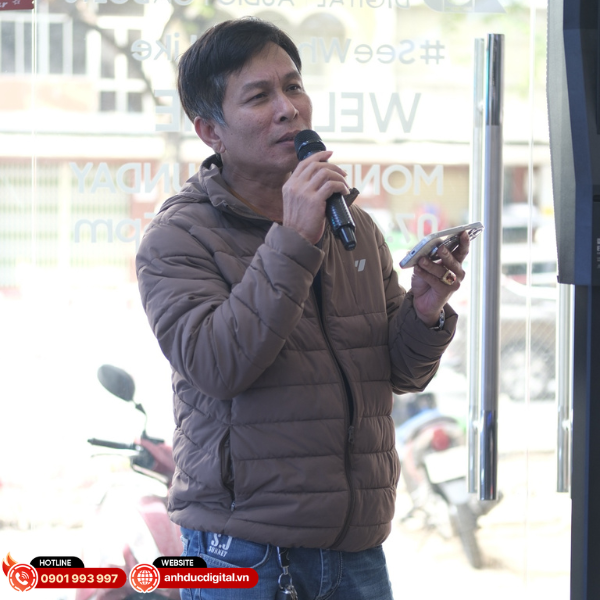 Chọn mua micro chống hú tại Anh Đức Audio để trải nghiệm âm thanh hay, hạn chế hú rít hiệu quả