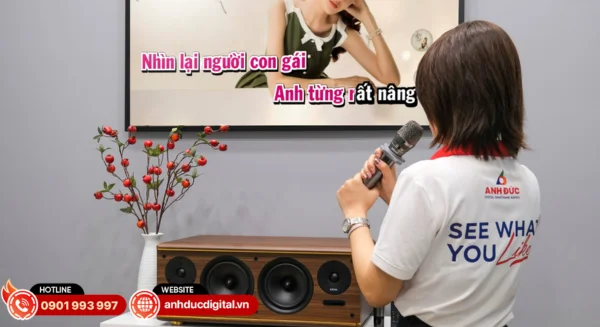 Điều chỉnh vị trí micro và loa hợp lý giúp giảm hú và âm thanh ổn định hơn