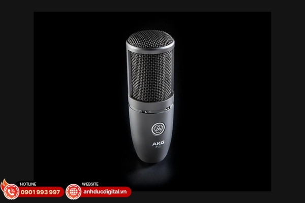 micro-hat-livestream-15