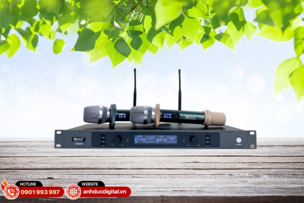 NEKO CB688 là micro karaoke không dây 200 kênh, sóng mạnh 80m, chống hú tốt, phù hợp gia đình và phòng hát bán chuyên