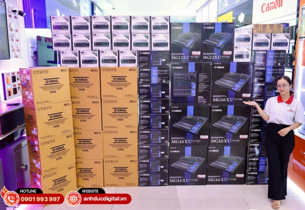 Dấu hiệu nhận biết mixer Yamaha chính hãng là tem và serial rõ ràng cùng giấy tờ bảo hành đầy đủ