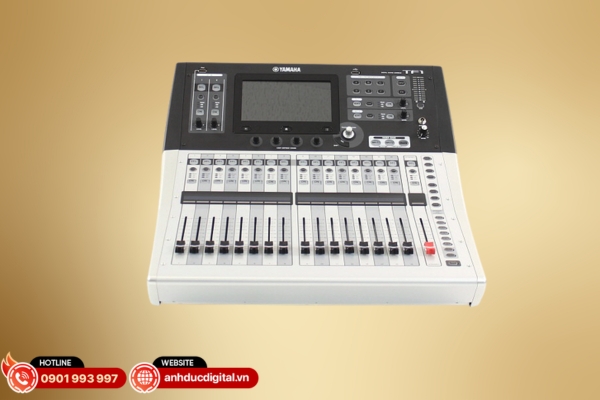 Mixer Yamaha TF1 nhỏ gọn mạnh mẽ phù hợp sân khấu hội trường và hệ thống âm thanh chuyên nghiệp