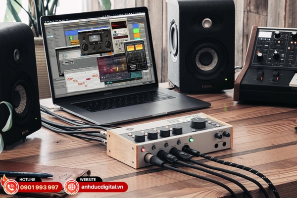 Audio interface hiệu năng cao, đáp ứng yêu cầu thu âm chuyên nghiệp và phòng thu cá nhân