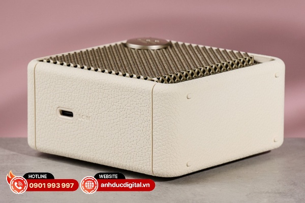 Chiếc loa được trang bị chuẩn kết nối Bluetooth 5.4 với khả năng kết nối nhiều loa