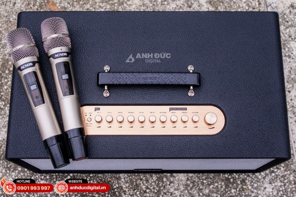 Kadma ổn định khi dùng trong nhà; Acnos bền bỉ cho di chuyển và tiệc tùng