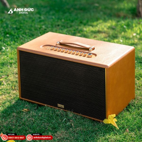 Kadma thiên về chất âm sạch - Acnos nổi bật với loa di động bass mạnh