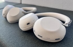 So sánh Sony 1000X The Collexion và WH-1000XM6 – Liệu chiếc tai nghe cao cấp có tạo ra sự khác biệt?