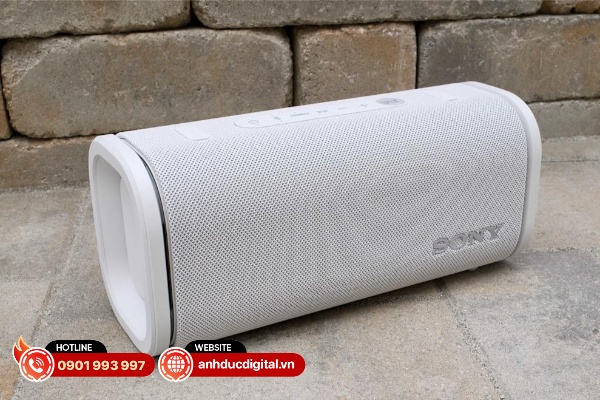 Sony ULT Field 5 có khả năng phát nhạc âm lượng lớn, âm trầm có độ sâu ấn tượng và khả năng khuấy động mạnh mẽ