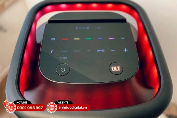 Sony ULT Tower 10 nhấn mạnh vào âm trầm một cách rõ nét nhưng không quá lấn át