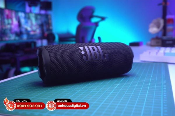 JBL Flip 7 sẽ là lựa chọn khởi đầu tốt nhất để có trải nghiệm âm trầm “có sức nặng”