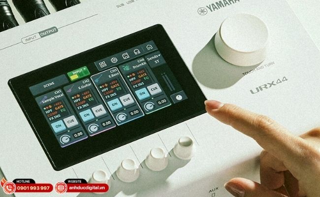 Audio interface all-in-one cho producer và podcast nhiều người