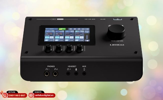 URX22 gọn nhẹ cho cá nhân, URX44 mở rộng cho workflow chuyên sâu