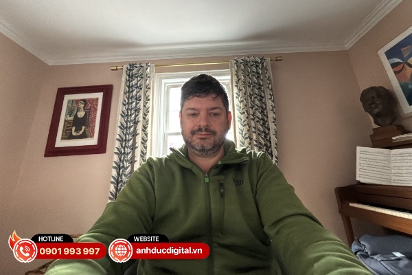 Hình chụp từ cảm biến trước của iPad Air M4