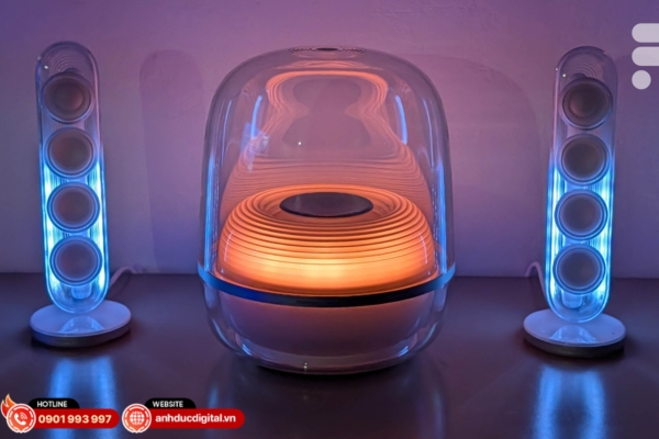 Harman Kardon Soundstick 5: Hệ thống loa 2.1 với loa siêu trầm và hai loa vệ tinh trong suốt
