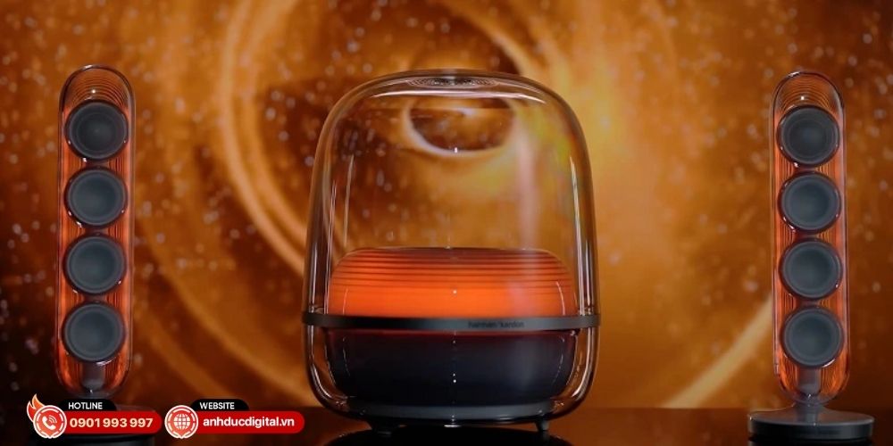 Harman Kardon Soundsticks 5: Hệ thống loa 2.1 với loa siêu trầm và hai loa vệ tinh trong suốt