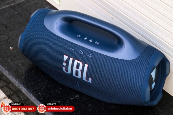 Pin bền bỉ cho thời gian nghe nhạc đến 34 giờ, đồng hành cùng JBL Boombox 4 suốt cả ngày