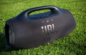 Đánh giá chi tiết JBL Boombox 4 - Nên lựa chọn mua hay không?