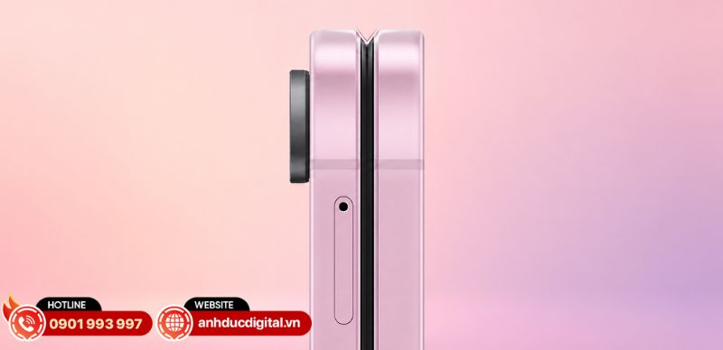 Galaxy Z Flip8 kết hợp khung Armor Aluminum, Gorilla Glass Victus 2 và Armor FlexHinge để tăng độ bền