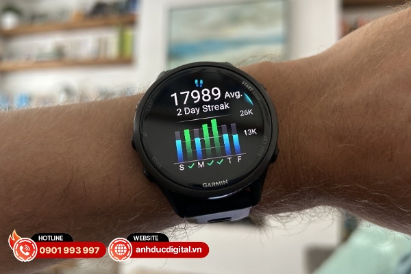Garmin Forerunner 970 có thể theo dõi tất cả các số liệu thống kê hoạt động hàng ngày