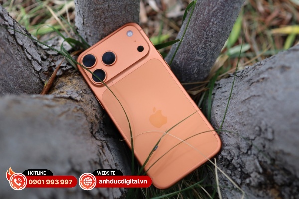 iPhone 17 Pro Max kế thừa nhiều điểm trong thiết kế của bản tiền nhiệm, nhưng vẫn có nhiều điểm sáng để trở thành thiết kế mới