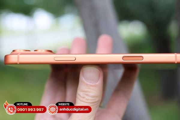 Việc chuyển đổi từ Titan sang vật liệu nhôm không chỉ có khả năng tỏa nhiệt tốt hơn cho iPhone 17 Pro Max