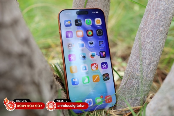 iPhone 17 Pro Max vẫn sử dụng màn hình OLED Super Retina XDR 6.9-inch như bản tiền nhiệm