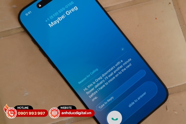 Trong iOS 26, Apple đã đại tu ứng dụng gọi điện và nhắn tin