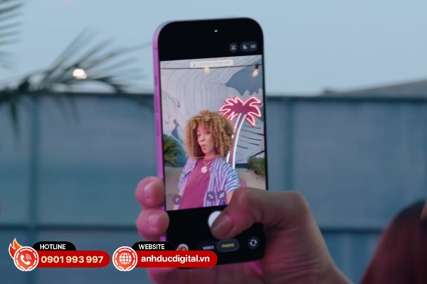 Apple đã nâng cấp camera trước lên 18MP với trường nhìn rộng hơn